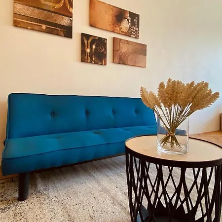 Luxury Vincents Апартаменты *